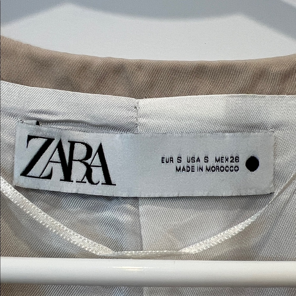 Taupe Zara vest - Picture 5 of 7